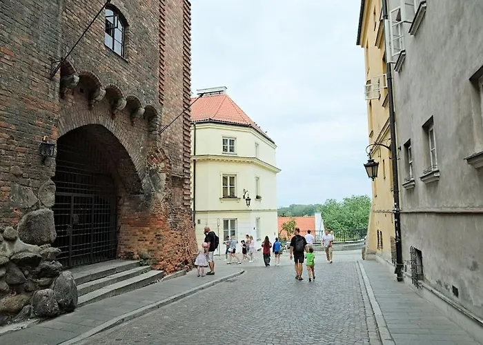 Urbannestgroup - Old Town - Stare Miasto - Celna 2